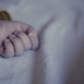 В смерти своего новорожденного ребенка алматинка обвиняет медиков
