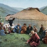"Вина за трагичную историю казахского народа не только на России, но и на самих казахах"
