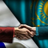 "Шкурный интерес" – бывший губернатор о политиках, пытающихся поссорить Казахстан с Россией