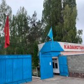 На плачевное состояние санатория, построенного Кунаевым, указал активист