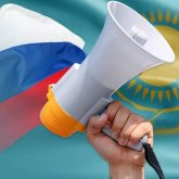 Больше трети казахстанцев убеждены, что Россия воюет против нацистов