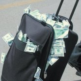 Сколько денег различные дельцы незаконно вывезли из Казахстана?