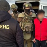 КНБ показал задержание иностранцев в аэропорту Актау