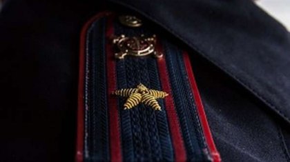 Высокопоставленный полицейский бесплатно оформляла паспорта и удостоверения личности в Хромтау
