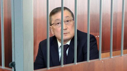 Отдать под суд Сапархана Омарова требуют казахстанцы