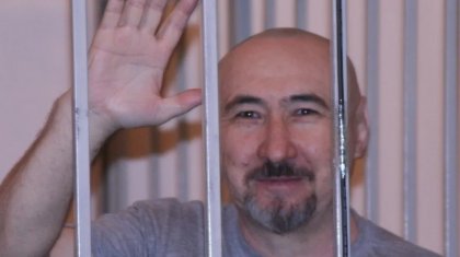Арона Атабека выпустили на свободу после 15 лет заключения
