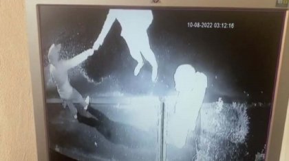 Дерзкое ограбление с избиением попало на видео в Нур-Султане