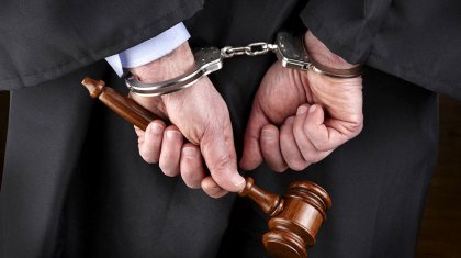 Экс-судью лишили свободы за коррупцию в Таразе