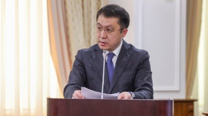 «Ни у Карабаева, ни у его команды нет компетенций»: чем провинился министр