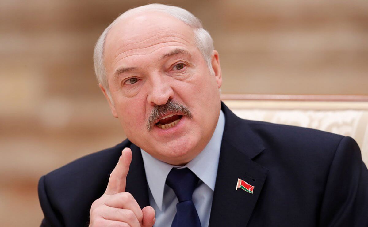 Мы будем болеть за вас - Лукашенко о выборах в Казахстане