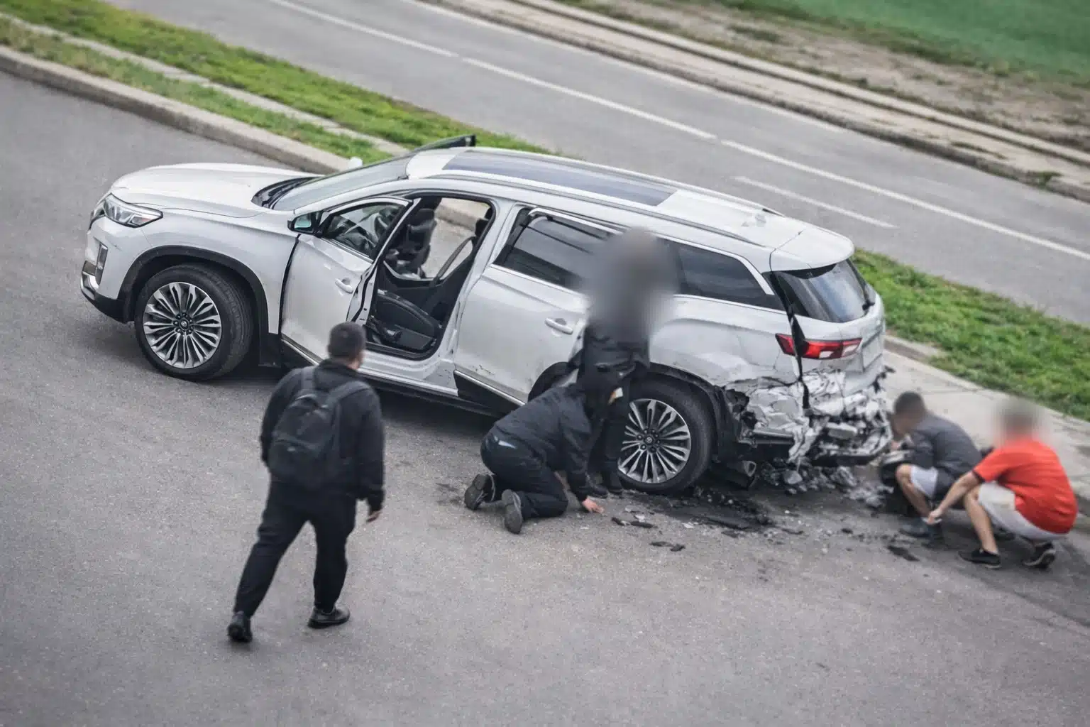 Женщина погибла под колесами автомобиля во дворе дома в Кокшетау