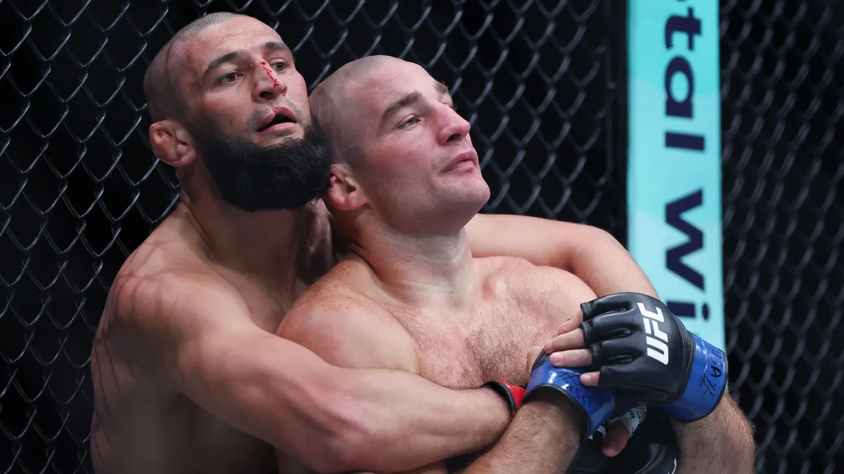 Стрикленд вернул пояс UFC, нанеся Чимаеву первое поражение в карьере