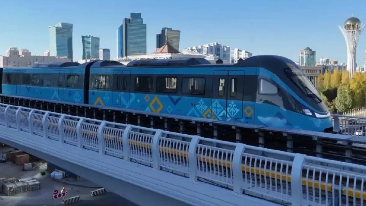 В Астане показали первый проезд по LRT и назвали стоимость билета — 200 тенге