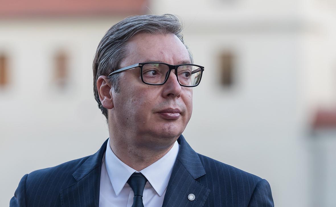 Президент Сербии Александр Вучич подал в отставку