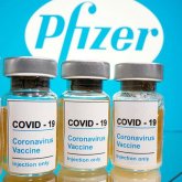 Врач умер после прививки вакциной Pfizer в США