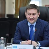 Гражданин России в шымкентском акимате: люди требуют отставки Айтенова