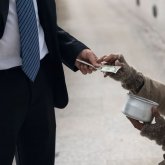 «Наобещали горы и в кусты!»: казахстанцы критикуют партии, пропавшие после выборов