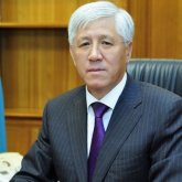 Жители Кызылагаша выразили вотум недоверия Амандыку Баталову
