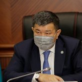 Как аким Атырауской области «прикрыл» своего зама