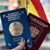 Люди массово покидают Казахстан. От чего бегут?