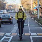 Любителей электросамокатов заставят сдавать на права?