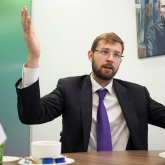 Уклонение от санкций и фиктивная выручка: в чем обвинили компанию Тимура Турлова