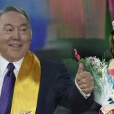 Назарбаев раскрыл семейные тайны: жены и дети экс-президента