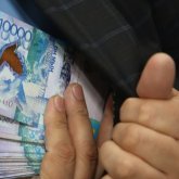 Сотрудников акимата обвиняют в хищениях зарплат на протяжении трех лет