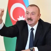 Президент Азербайджана вновь заявил о вине россиян в крушении самолета под Актау