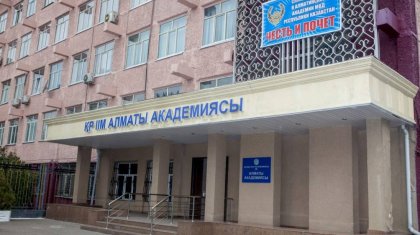 «Покинул академию МВД из-за оказываемого давления»: Родители других курсантов подтвердили факты поборов и давления на их детей