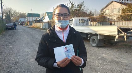 "Казахстан официально отказал нам в гражданстве" – бежавшая из Синьцзяна этническая казашка