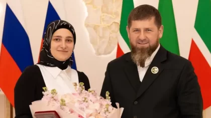 Дочь Кадырова бросила политику и ушла в моду