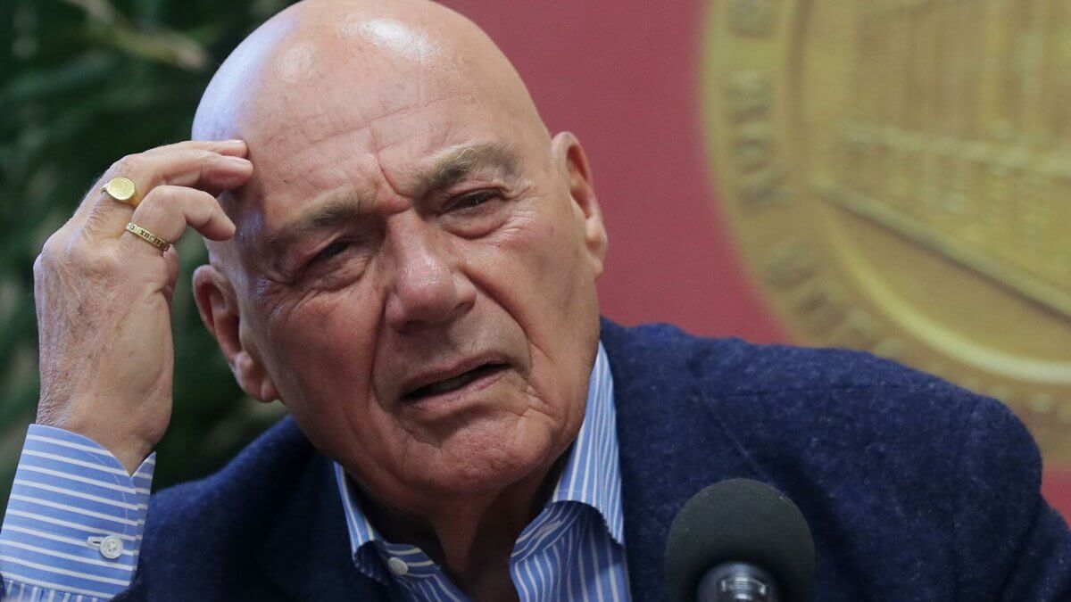 О деградации Соединенных Штатов заявил Познер