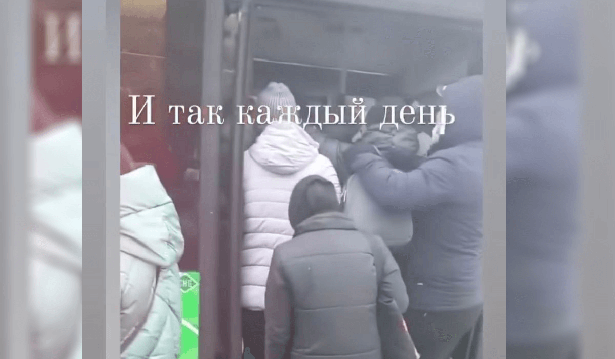 «Вот вам и борьба с короной»: алматинцы возмущены общественным транспортом