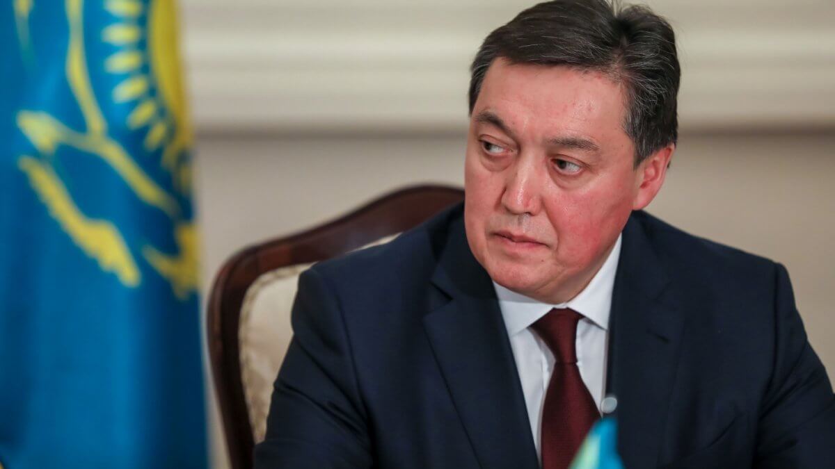 Международный скандал: Аскар Мамин не принял извинений украинцев