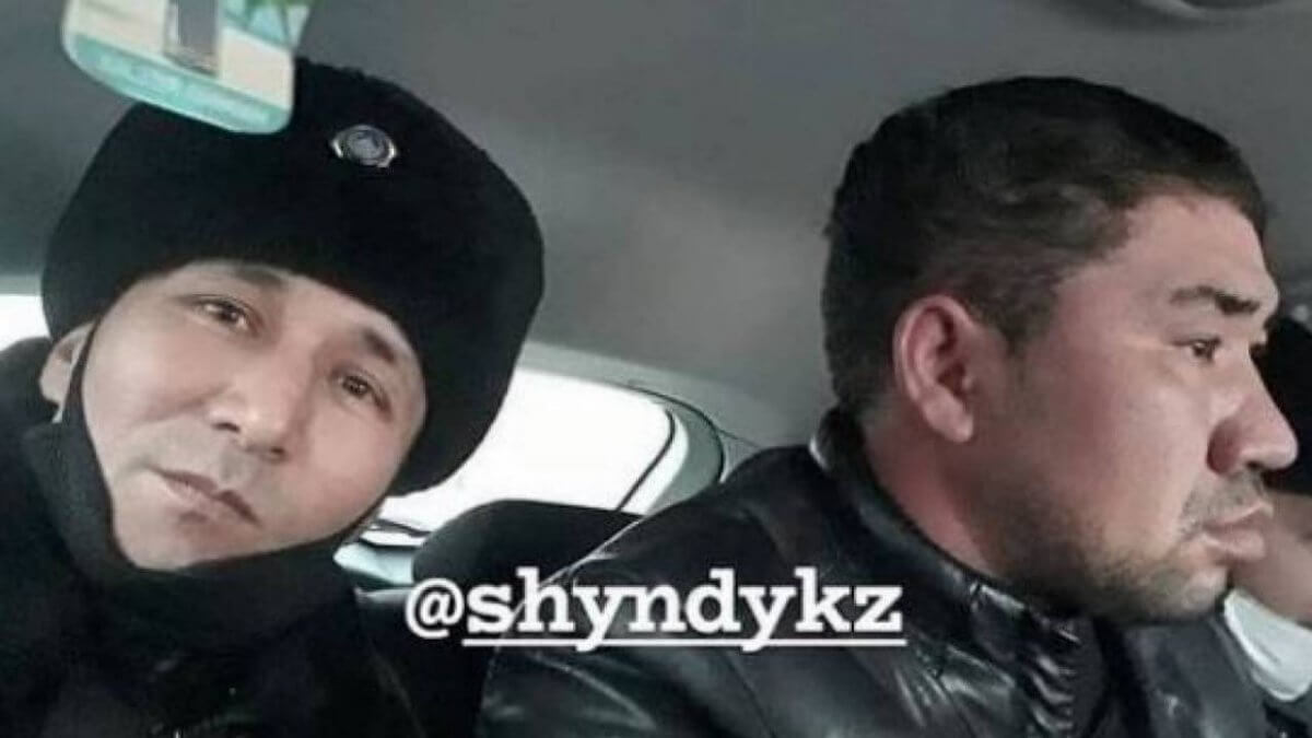 Селфи полицейского с подозреваемым в изнасиловании. Начата проверка