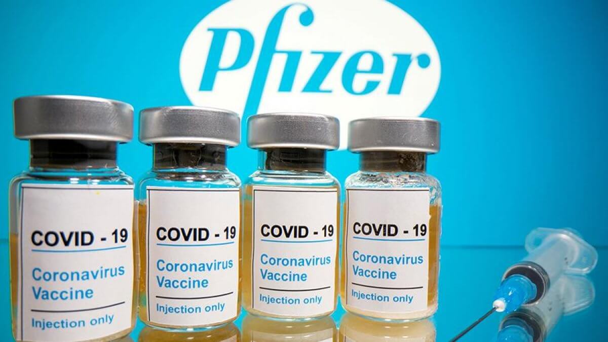 Врач умер после прививки вакциной Pfizer в США