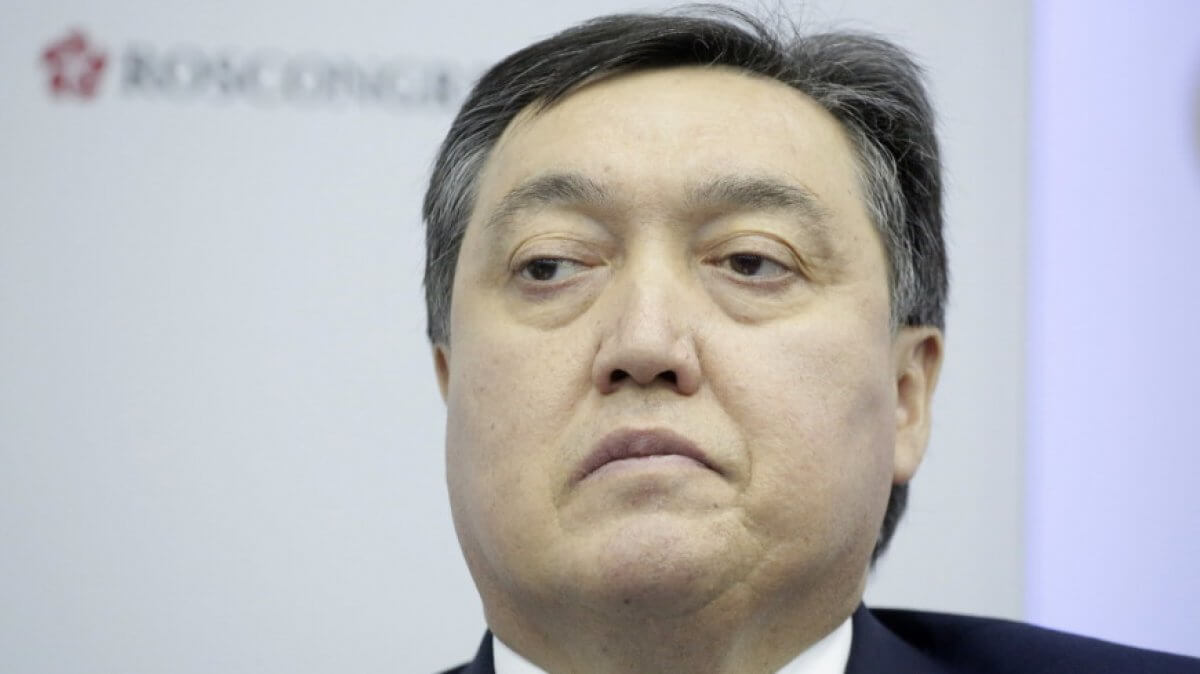 Расул Жумалы: Премьер в тени, в скрытном положении