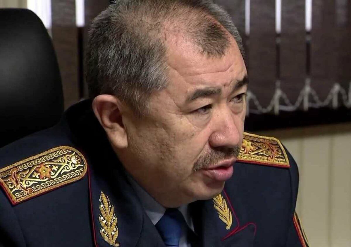 Проваливший борьбу с коррупцией глава МВД обратился к неравнодушным казахстанцам
