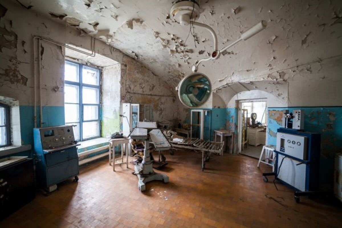 За 2020 год в Казахстане не построили и половины запланированных поликлиник