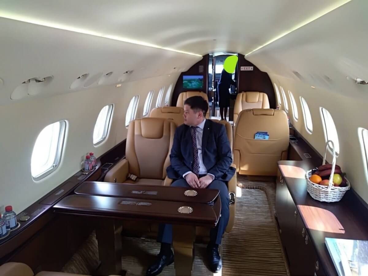 VIP-самолеты казахстанского правительства: какие суммы тратит кабмин на роскошные перелеты