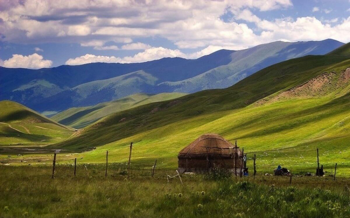 Как казахам защитить землю, рассказал Бакытжан Базарбек