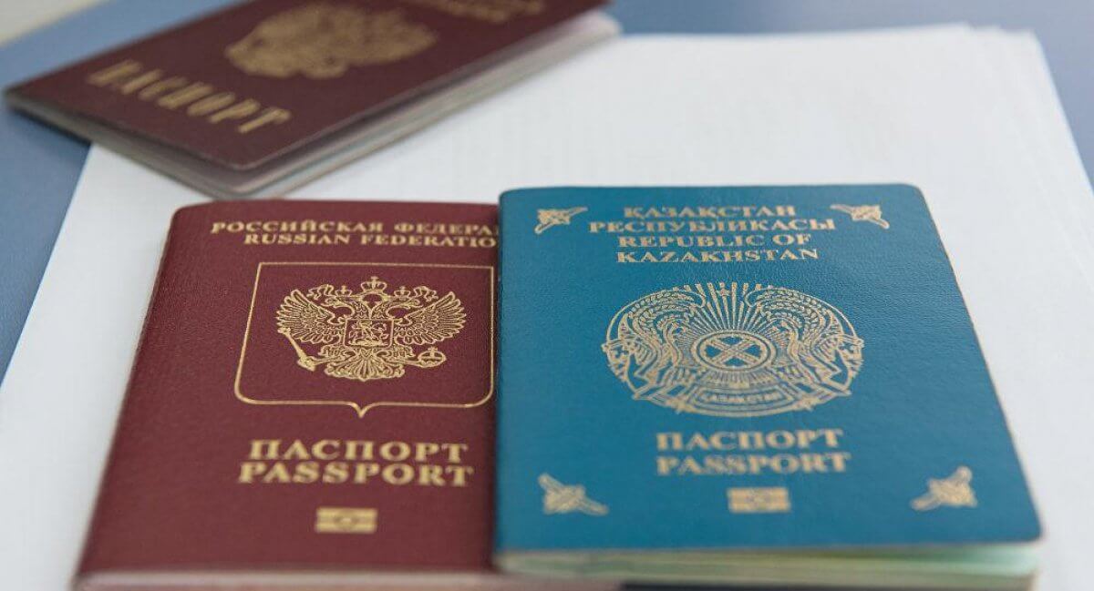 Зачем жители Павлодарской области массово оформляют российское гражданство?