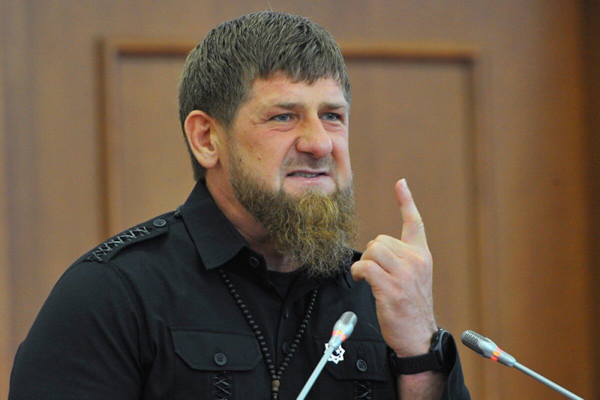 Отцу юноши, назвавшего Кадырова "шайтаном", пришлось публично извиняться