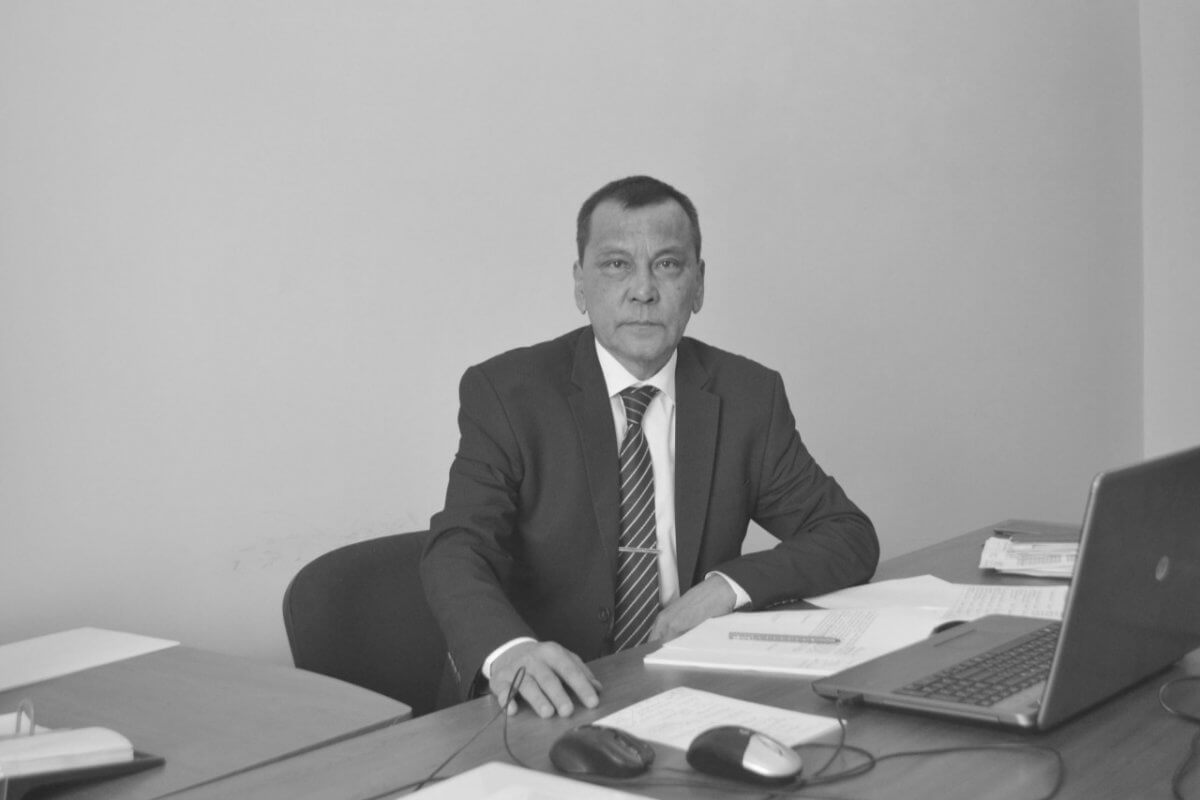 Попавший под следствие чиновник покончил с собой в Костанайской области