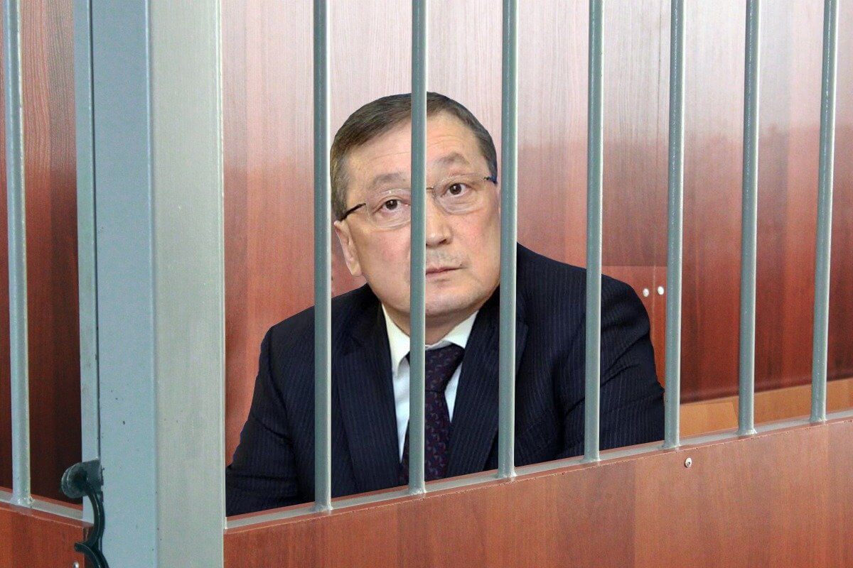 Отдать под суд Сапархана Омарова требуют казахстанцы