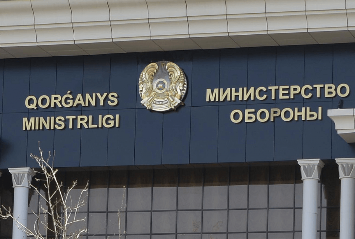 Военное имущество на 825 миллионов тенге похитили в гарнизонах