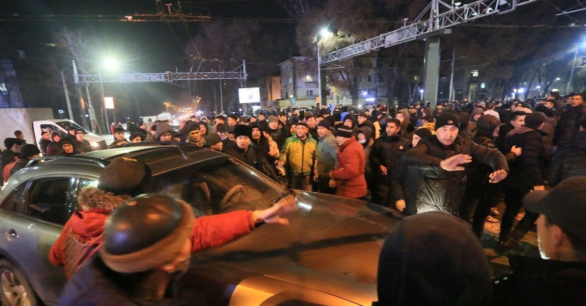 Январская трагедия: расследуются 53 уголовных дела по массовым беспорядкам и 32 - по актам терроризма