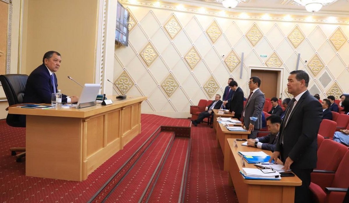 Аким Актау получил выговор