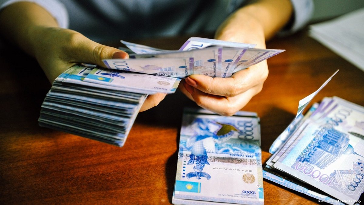 Более 53 млн тенге похитила бухгалтер онкодиспансера в Алматы